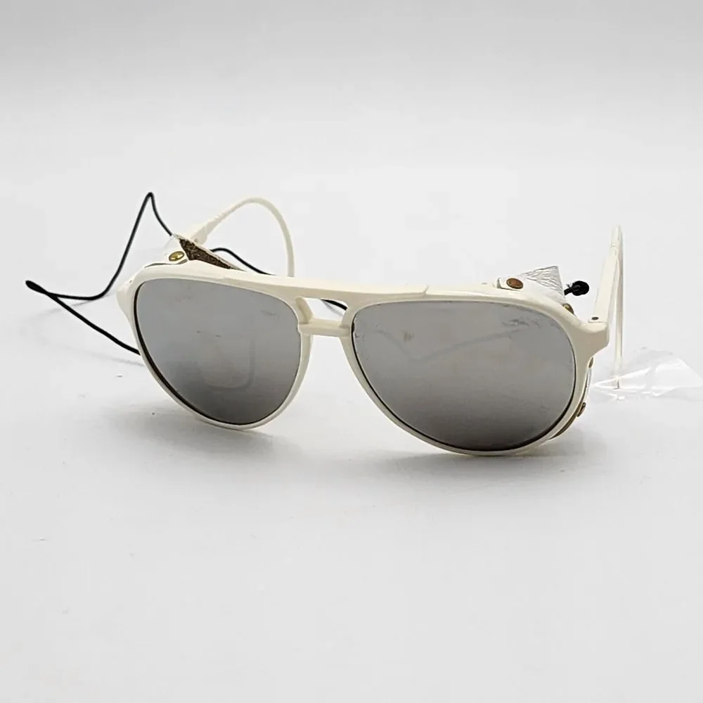 Vintage Unisex‎ Pre-Owned Mountaineering Sunglasses Made in France (Read)